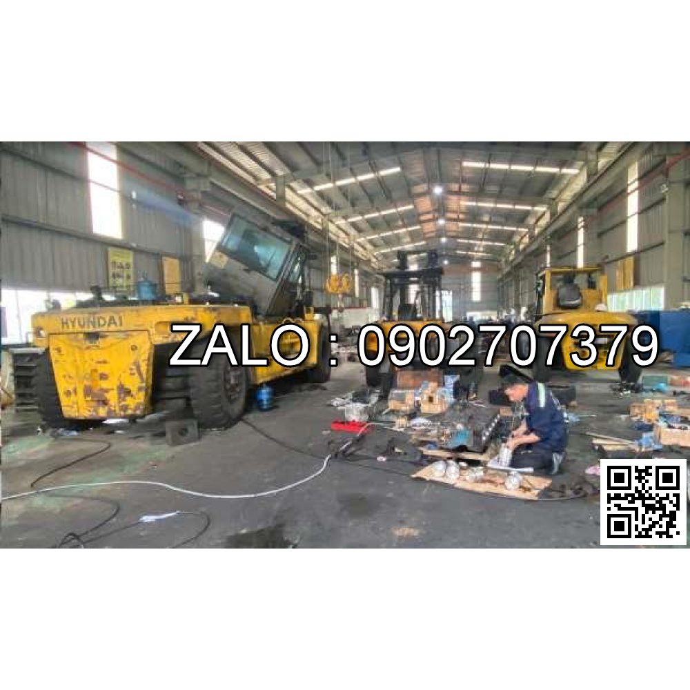 Xe nâng Vân Thiên Hùng sửa chữa xe nâng dầu 4.5 tấn Komatsu