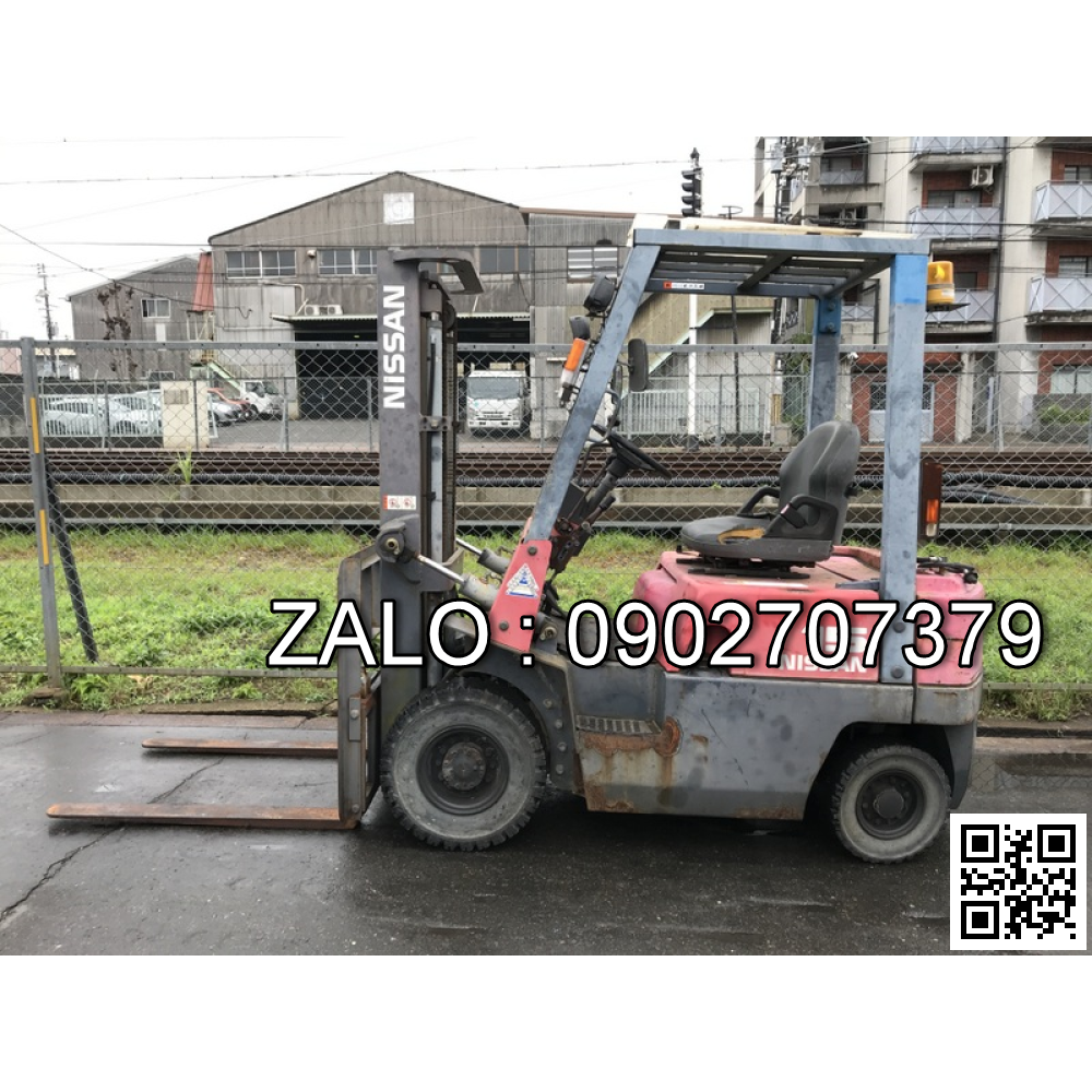 Xe nâng dầu Nissan J01A15-119280 3000MM