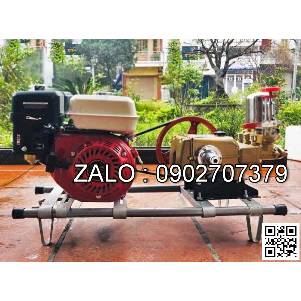 Máy rửa xe chạy xăng