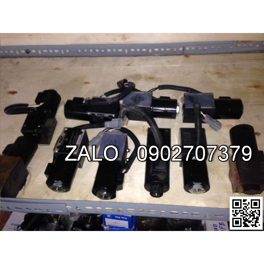 Van tiến lùi xe nâng TCM HELI 2CX52-42501