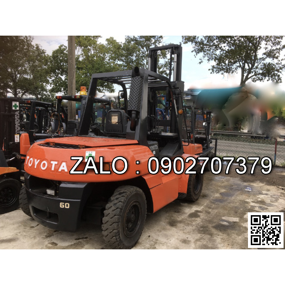 Xe nâng dầu TOYOTA 5FD70