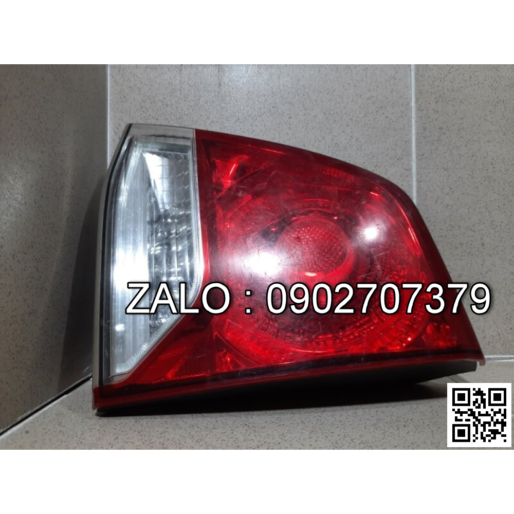 Đèn cốp RH 81581-60280 (ko bóng) ( Land cruiser 2013 )