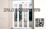 Cửa xoay tự động