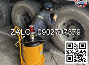 Bơm mỡ xe tải