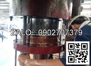 Kẹt giử ty ben giữa