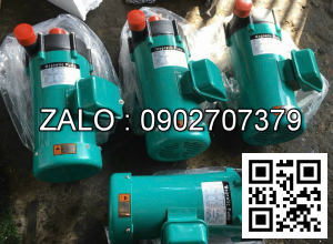 Thay bánh xe nâng dầu BT