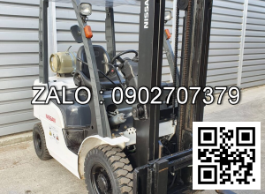 Xe nâng xăng ga Nissan PL02A25W