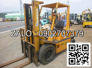 Xe nâng dầu Nissan EGH02A30