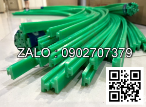 Thanh dan huong tren xich tai Block PET