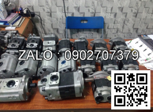 Sửa chữa xe nâng dầu 12.0 tấn Toyota