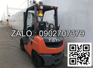 Xe nâng xăng ga TOYOTA 7FG25