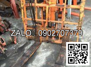 khung lật đỗ xe nâng