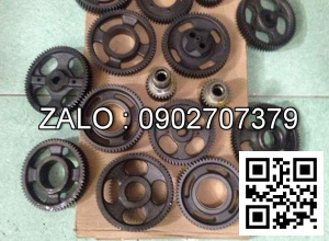 Nhông động cơ KUBOTA LT-TK041 18T